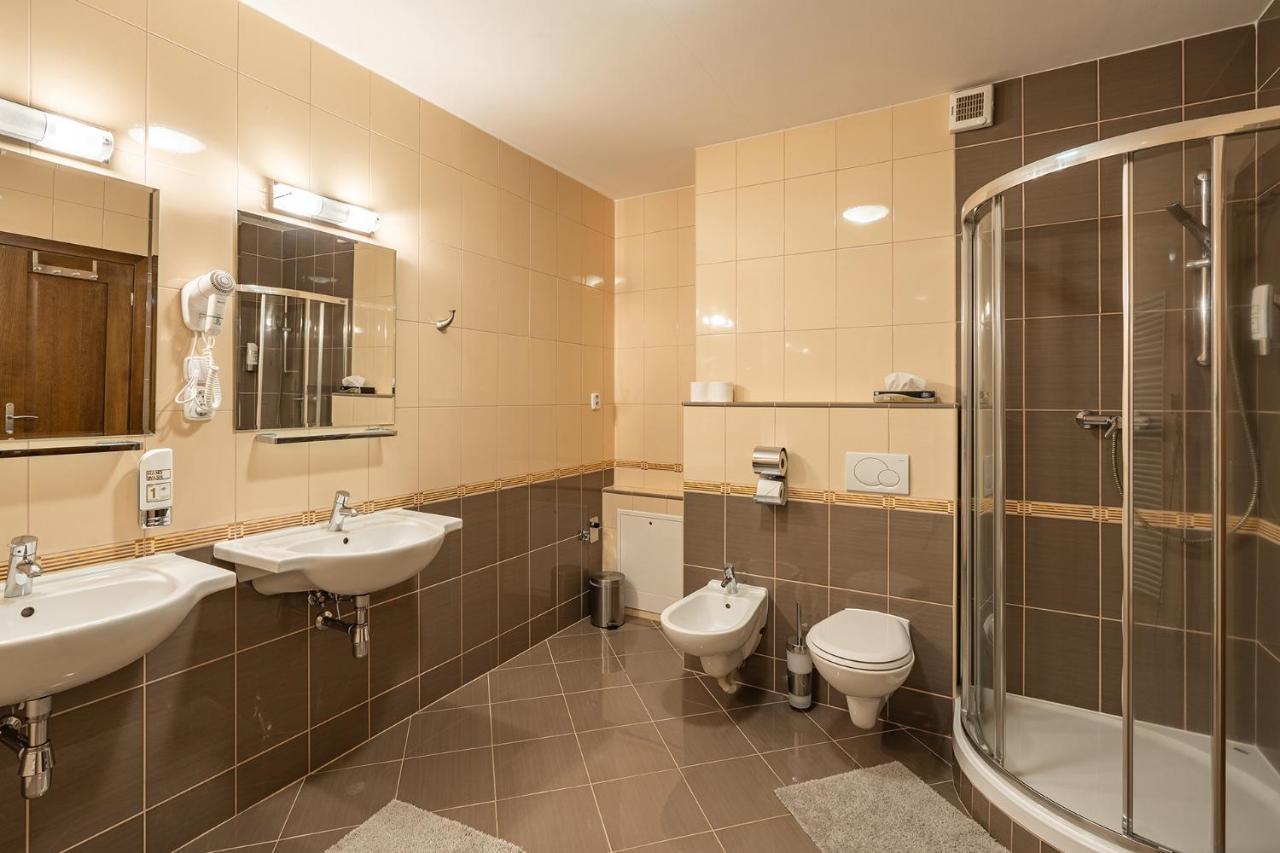 Wili Tatry Apartments Tatranská Lomnica Buitenkant foto